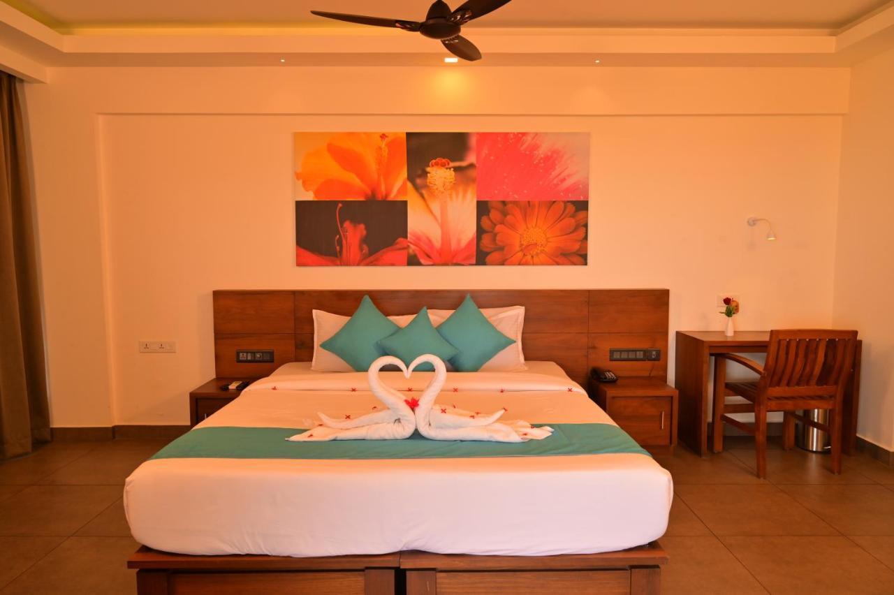 Aadisaktthi Leisure Resort, Kovalam Thiruvananthapuram Bagian luar foto