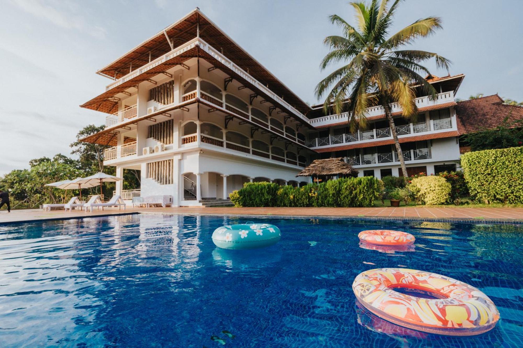 Aadisaktthi Leisure Resort, Kovalam Thiruvananthapuram Bagian luar foto