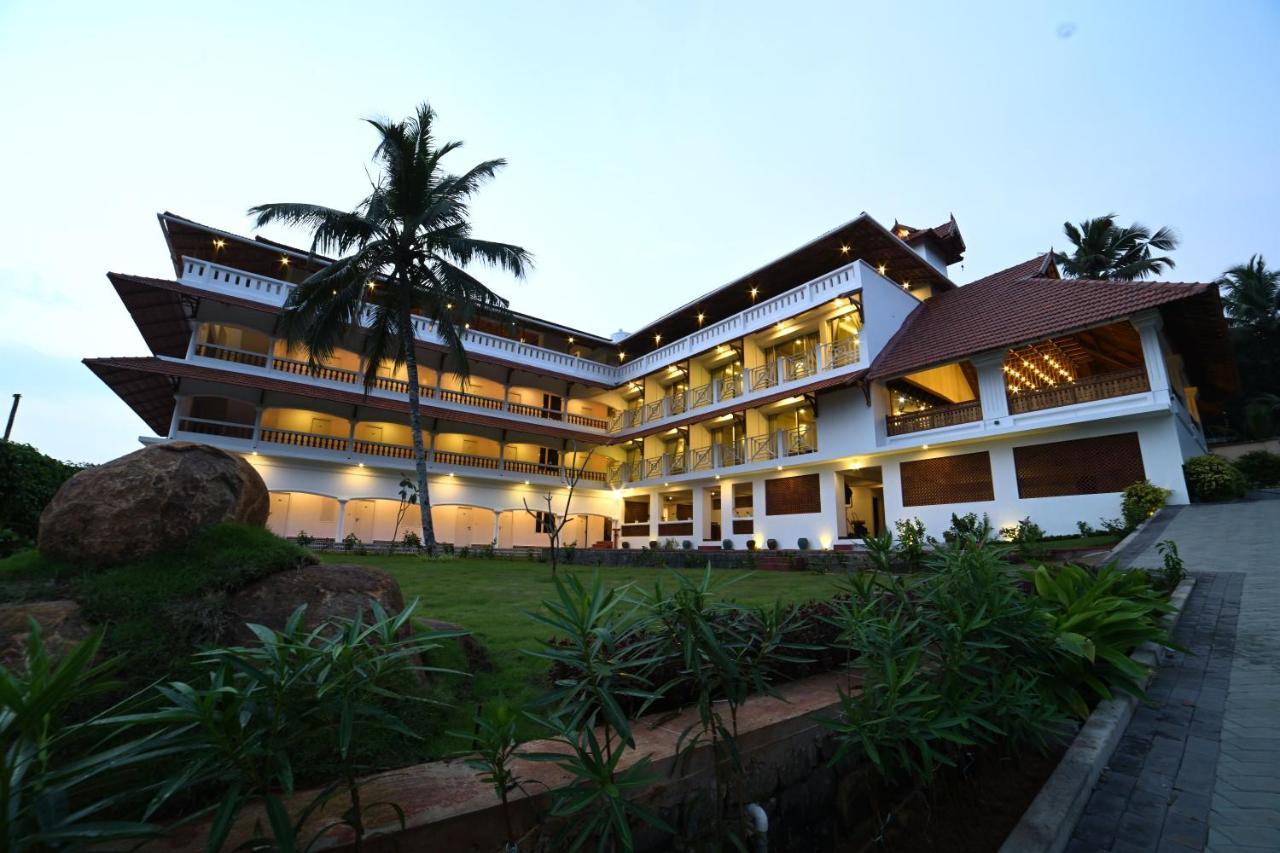 Aadisaktthi Leisure Resort, Kovalam Thiruvananthapuram Bagian luar foto